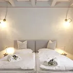 Altstadt Gaestehaus Guest house